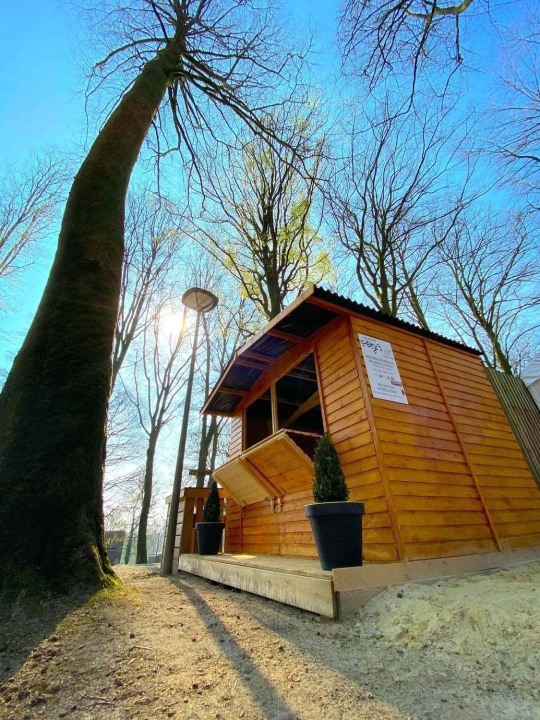 L'Etape En Foret Saint-Sever-Calvados Ngoại thất bức ảnh